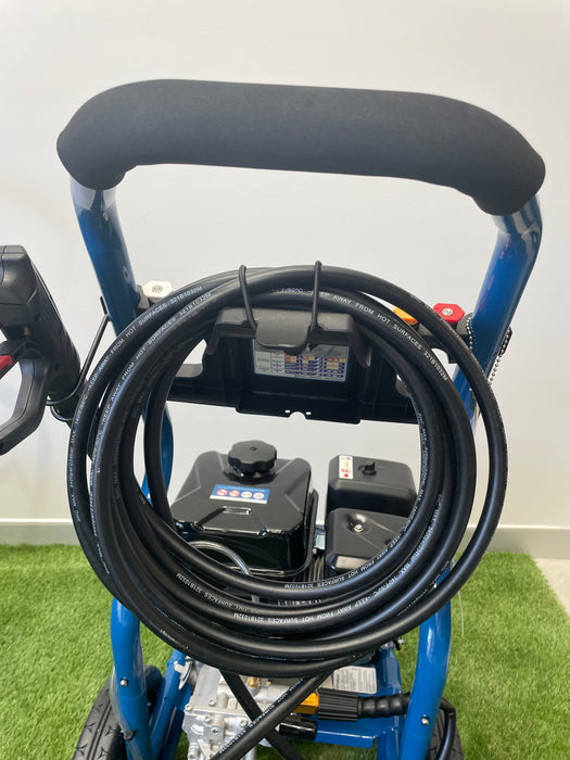 Hyundai 3500 PSI Petrol Pressure Washer – 212cc Engine, 3200W, 6m Hose, 24M Warranty (HY3200H)