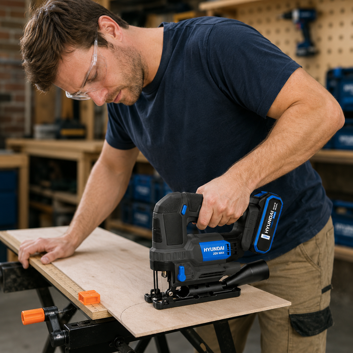 Hyundai 20V Brushless Jig Saw Kit – Adjustable Base, 4-Stage Pendulum, LED, Variable Speed + 20V 2Ah Lithium-Ion Battery & Charger Kit