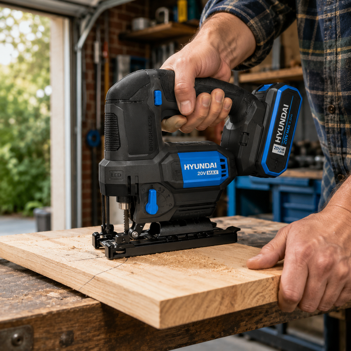 Hyundai 20V Brushless Jig Saw Kit – Adjustable Base, 4-Stage Pendulum, LED, Variable Speed + 20V 2Ah Lithium-Ion Battery & Charger Kit