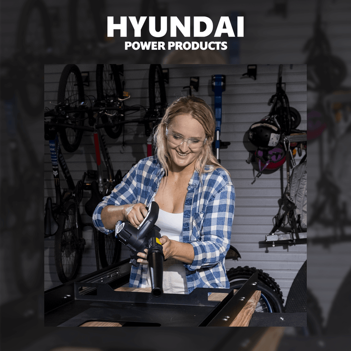 Hyundai Power Tools 4 Piece Kit - Tyre Inflator + Blower + Fan + LED Work Light + 4Amp Battery and Charger ( HPK004 )